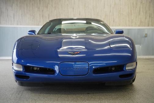2002 Chevrolet Corvette Base