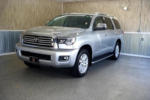 2020 Toyota Sequoia Platinum