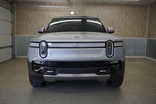 2023 Rivian R1S Adventure