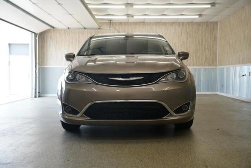 Molten Silver 2018 Chrysler Pacifica Touring Plus