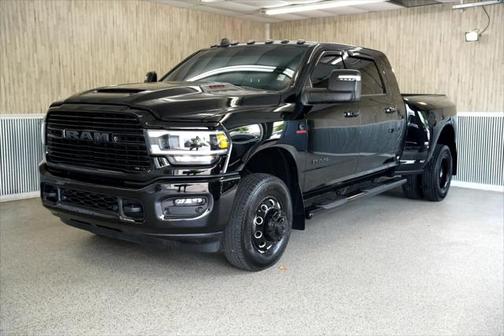 2024 RAM 3500 Laramie Mega Cab 4x4 6'4' Box