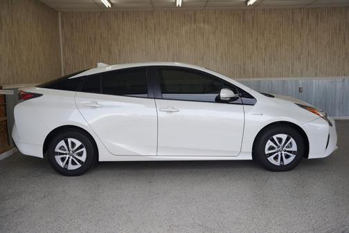 2018 Toyota Prius Two