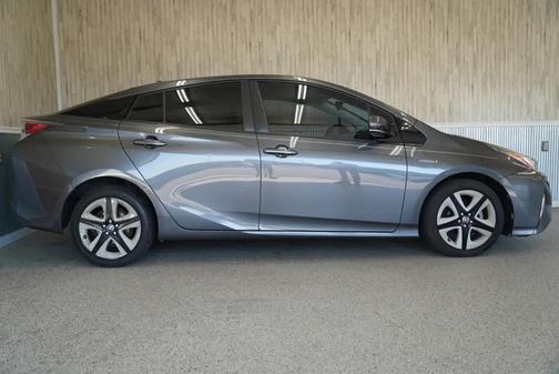 2016 Toyota Prius Four