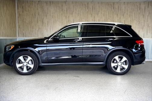 2016 Mercedes-Benz GLC 300 Base