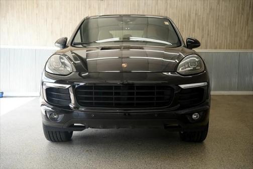 2016 Porsche Cayenne Base