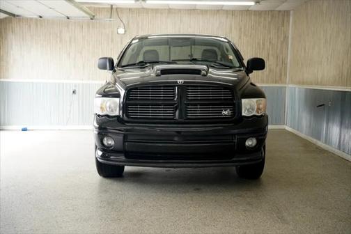 2004 Dodge Ram 1500 SLT