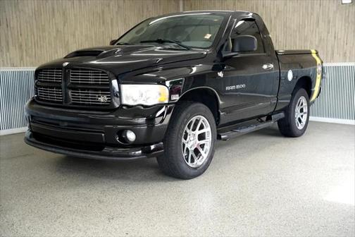 2004 Dodge Ram 1500 SLT