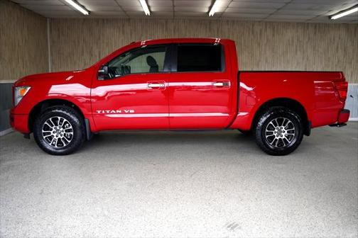 2020 Nissan Titan SV