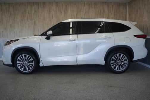 2021 Toyota Highlander Platinum