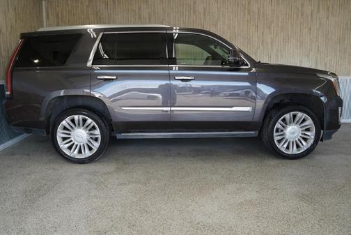 2018 Cadillac Escalade Platinum