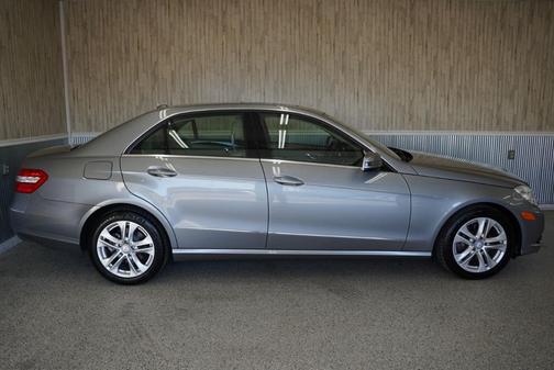 2010 Mercedes-Benz E-Class 4dr Sdn E 350 Luxury 4MATIC