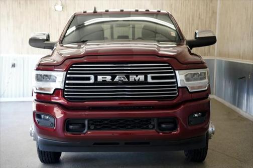 2020 RAM 3500 Laramie Crew Cab 4x4 8' Box