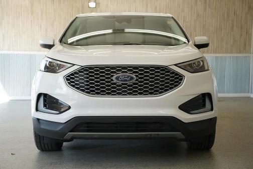 Oxford White 2024 Ford Edge SEL