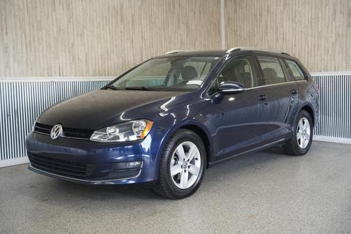 2015 Volkswagen Golf SportWagen TDI SEL 4-Door
