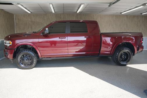2022 RAM 3500 Laramie Mega Cab 4x4 6'4' Box