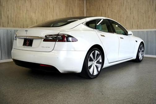 2020 Tesla Model S Long Range Plus