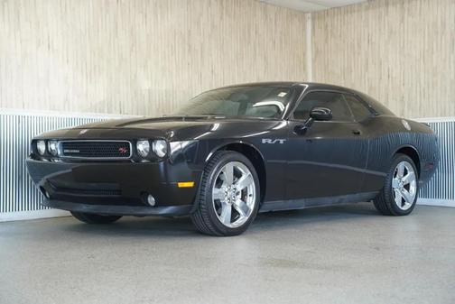 Brilliant Black Crystal Pearlcoat 2010 Dodge Challenger R/T