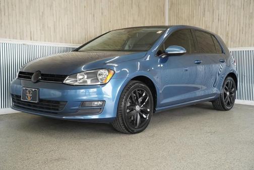 2016 Volkswagen Golf TSI SE 4-Door
