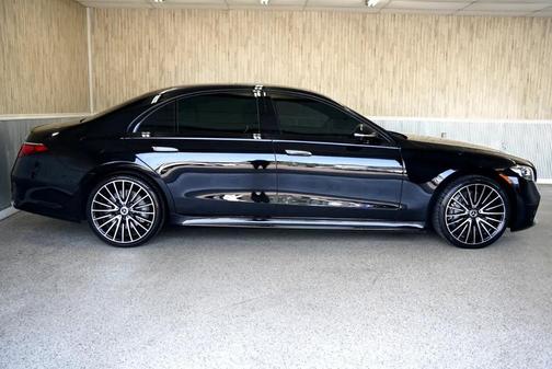 2023 Mercedes-Benz S-Class 4MATIC