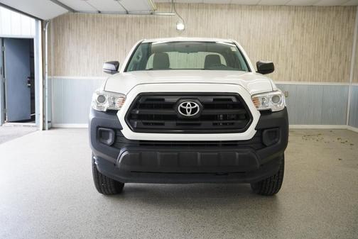 2016 Toyota Tacoma SR