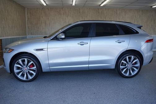 2017 Jaguar F-PACE S