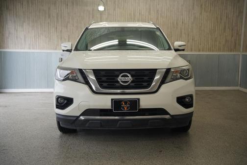 2018 Nissan Pathfinder SL
