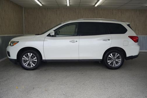 2018 Nissan Pathfinder SL