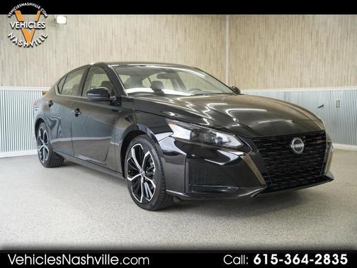 2023 Nissan Altima SR FWD