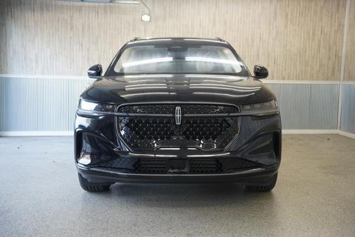 2025 Lincoln Nautilus Black Label