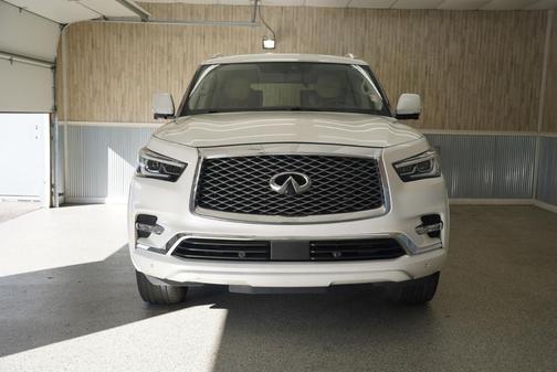 2018 INFINITI QX80 Base