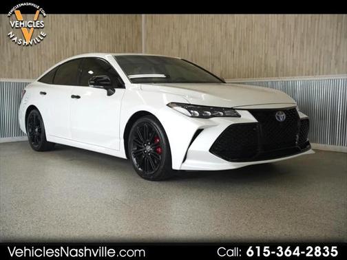 2022 Toyota Avalon Hybrid XSE