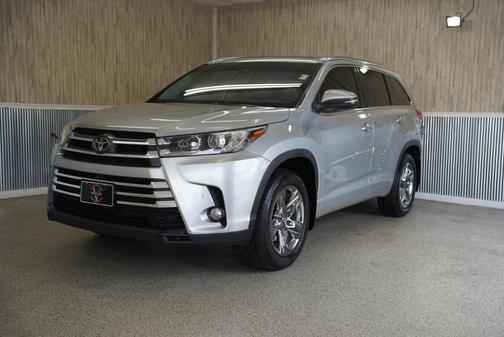 2018 Toyota Highlander Limited Platinum