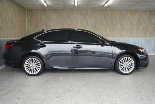 2016 Lexus ES 350 Base