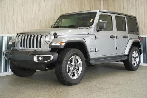 Billet Silver Metallic Clearcoat 2019 Jeep Wrangler Unlimited Sahara