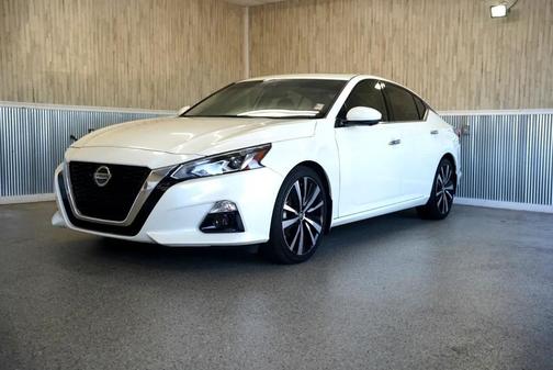 2019 Nissan Altima 2.5 Platinum