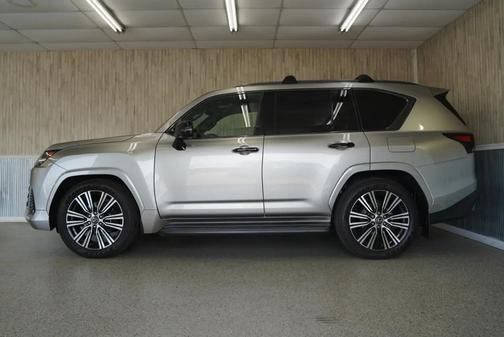 Atomic Silver 2025 Lexus LX 600 Luxury