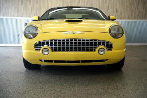 2002 Ford Thunderbird Premium