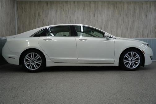 2013 Lincoln MKZ Base