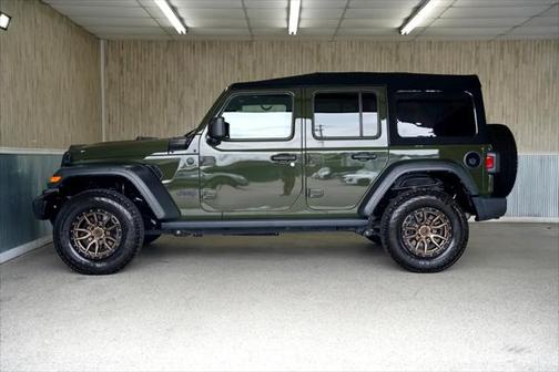 2022 Jeep Wrangler Willys