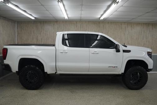 2022 GMC Sierra 1500 AT4X