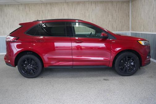 2023 Ford Edge ST Line