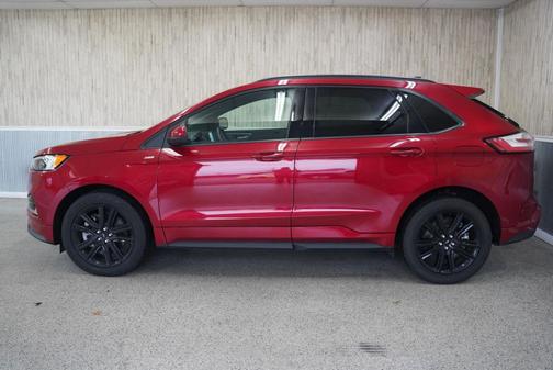 2023 Ford Edge ST Line