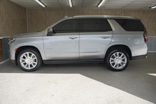 2023 Chevrolet Tahoe 4WD High Country