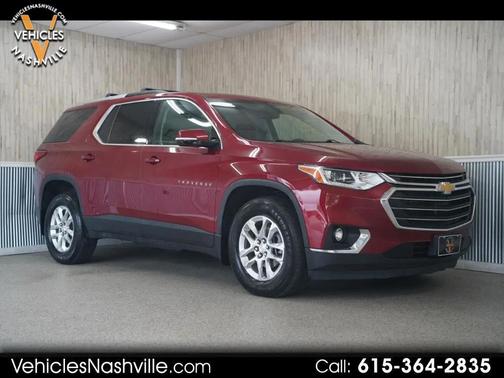 Red 2018 Chevrolet Traverse LT Cloth