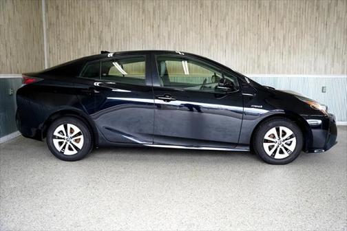 2016 Toyota Prius Four