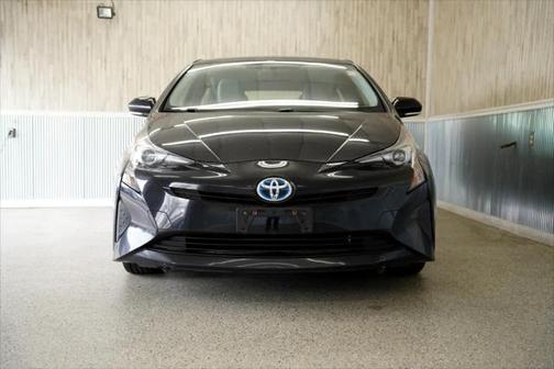 2016 Toyota Prius Four
