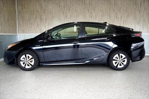 2016 Toyota Prius Four