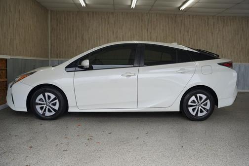 2017 Toyota Prius Three