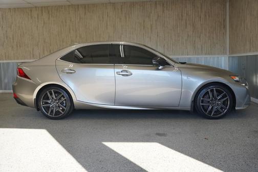 2016 Lexus IS 300 Base