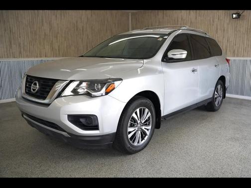 2019 Nissan Pathfinder S